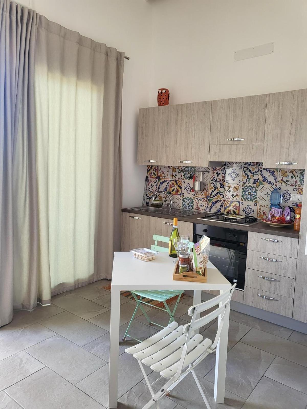 Casa Vacanze Gioberta Menfi Esterno foto